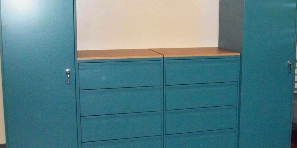 Metal Furniture in Healthcare Settings: