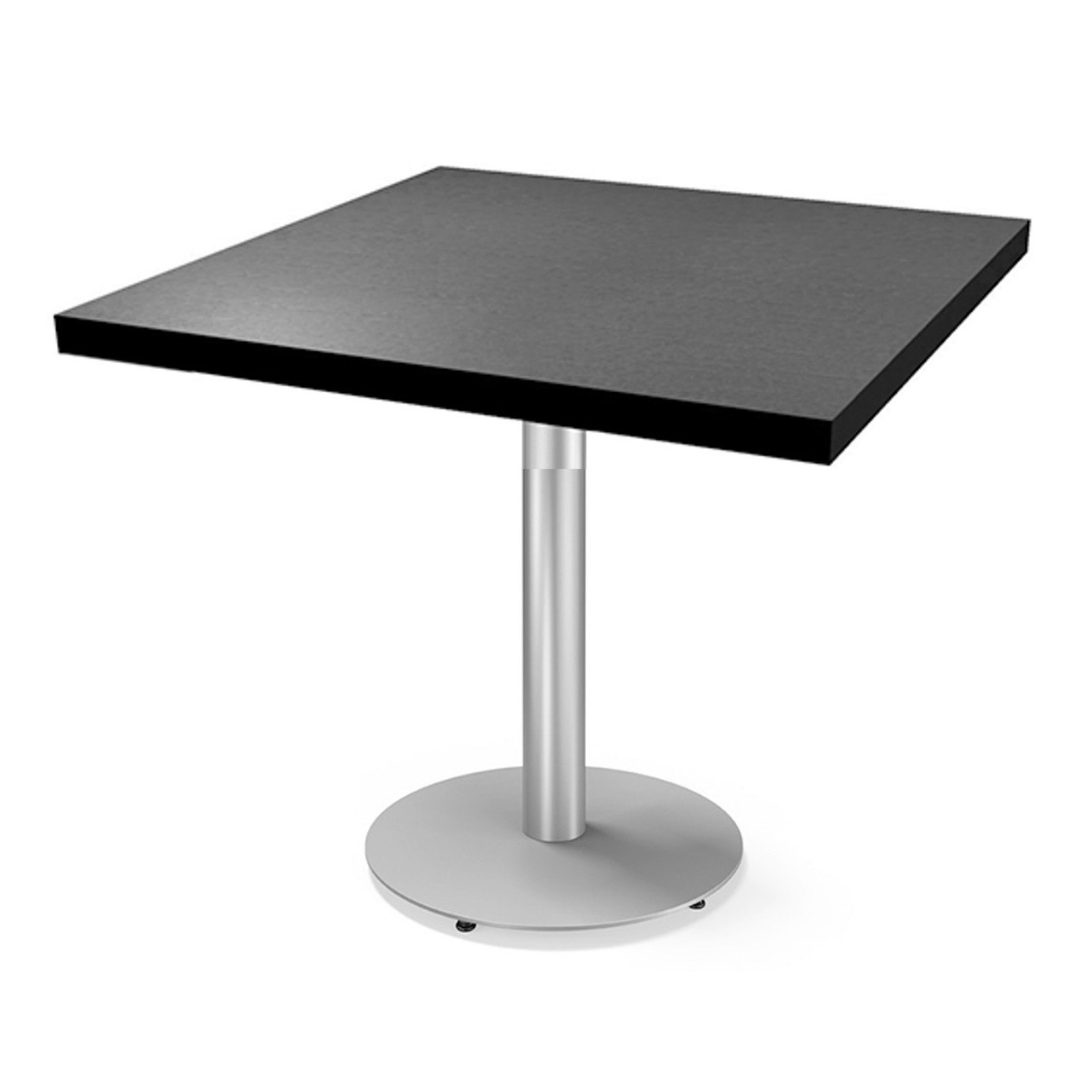 Quadra Table